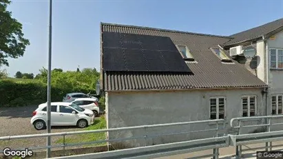Boligudlejningsejendomme til salg i Stenlille - Foto fra Google Street View