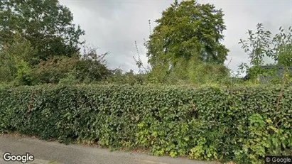Boligudlejningsejendomme til salg i Løsning - Foto fra Google Street View