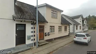 Boligudlejningsejendomme til salg i Brønderslev - Foto fra Google Street View