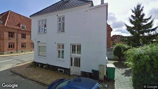 Boligudlejningsejendomme til salg i Odense C - Foto fra Google Street View