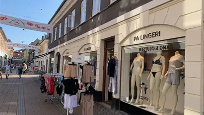 Butik med stor vinduesfacade