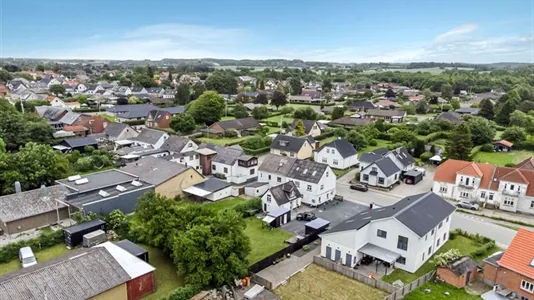 Boligudlejningsejendomme til salg i Gelsted - billede 1