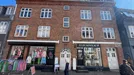 Butik til leje, Århus C, &lt;span class=&quot;blurred street&quot; onclick=&quot;ProcessAdRequest(280149)&quot;&gt;&lt;span class=&quot;hint&quot;&gt;Se vej-navn&lt;/span&gt;[xxxxxxxxxx]&lt;/span&gt;