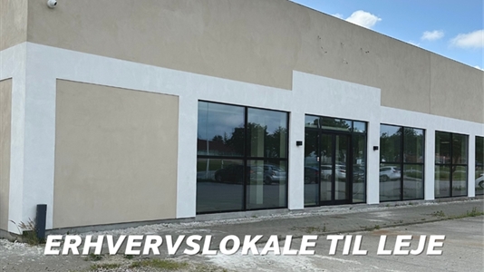 300 - 450 m2 butik i Støvring til leje