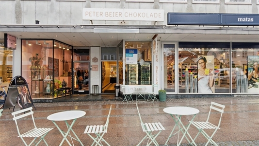 150 m2 butik, restauration eget brug i Kongens Lyngby til leje