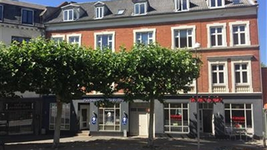 36 m2 kontor, klinik i Slagelse til leje