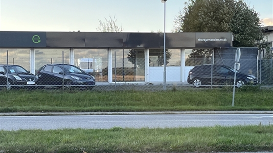 160 m2 showroom, lager i Herfølge til leje