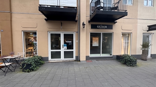 90 m2 butik i Vejle Centrum til leje